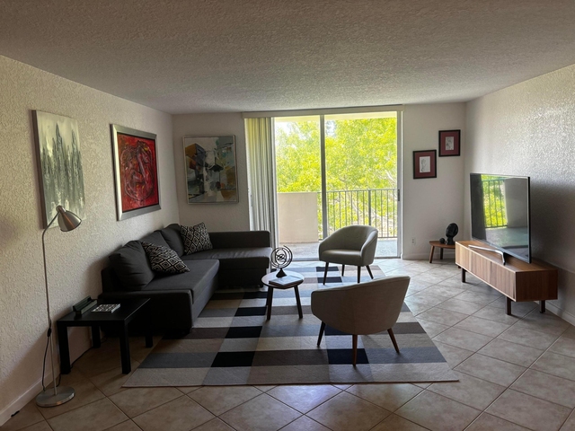 1000 Spanish River Road - Photo 1