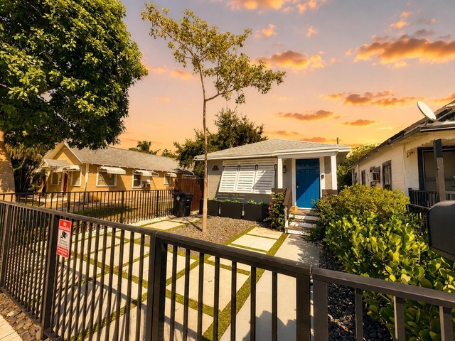 322 S L Street - Photo 1