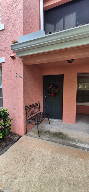 144 Sw Peacock Sw - Photo 1