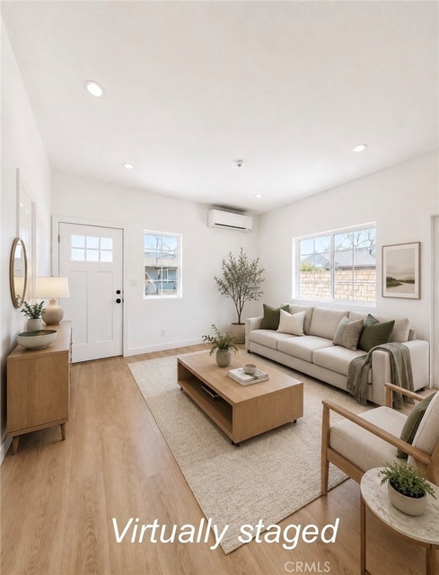14623 Cullen St - Photo 1