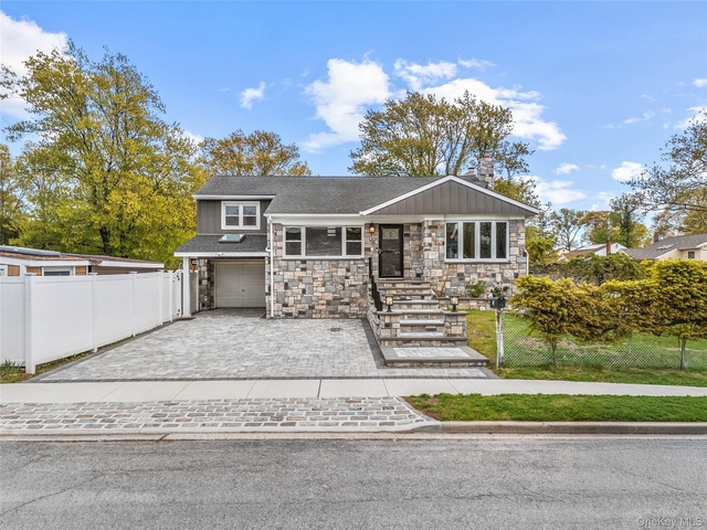 44 Bruce Lane - Photo 1
