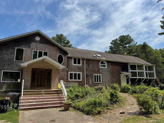 227 Beverly Road - Photo 1