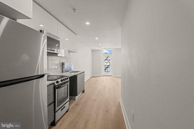 253 N 3rd Street - Photo 1
