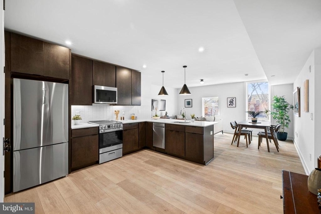5200 Chester Avenue - Photo 1