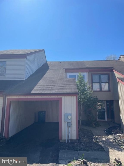 17 Log Pond Drive - Photo 1
