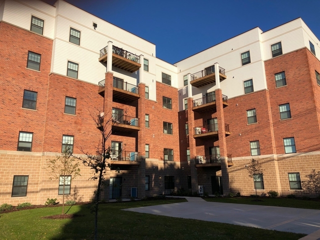 301 N Madison Street - Photo 1