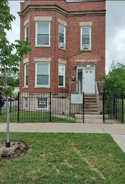 6501 S Justine Street - Photo 1