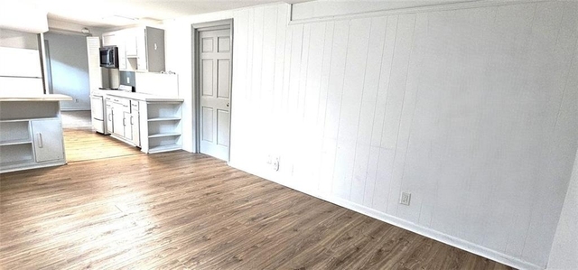 1067 Lanier Boulevard Ne - Photo 1
