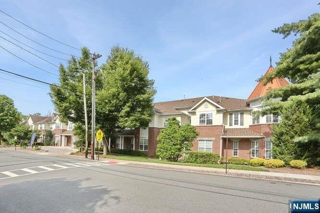 187 Paterson - Photo 1