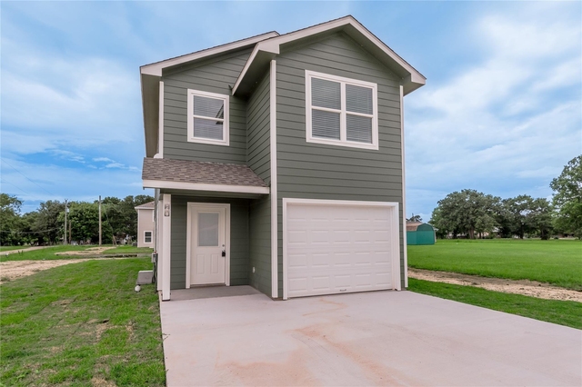 250 N Shady Oaks Drive - Photo 1