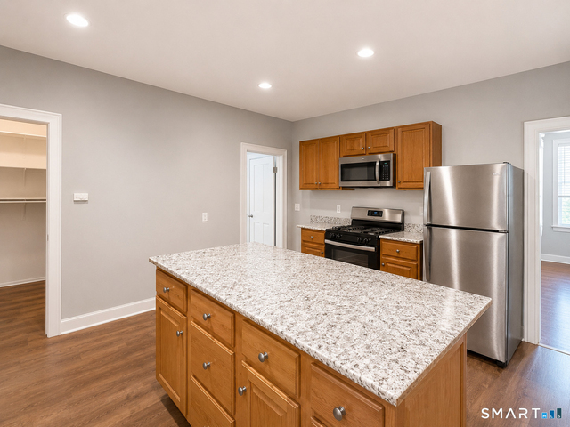 63 Derby Avenue - Photo 1
