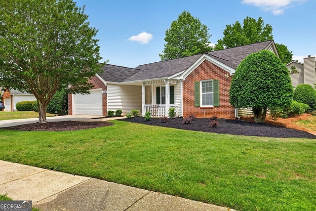 4502 Legend Hollow Lane - Photo 1