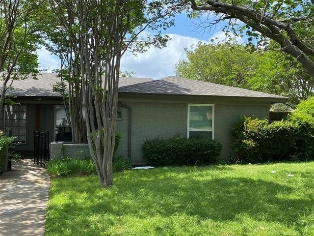 801 Irwin Drive - Photo 1