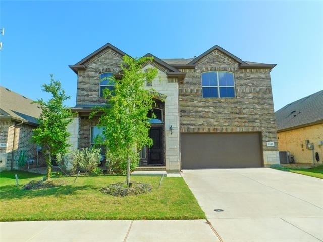 1021 Pitch Pine Street - Photo 1