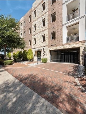 5001 Meridian Lane - Photo 1