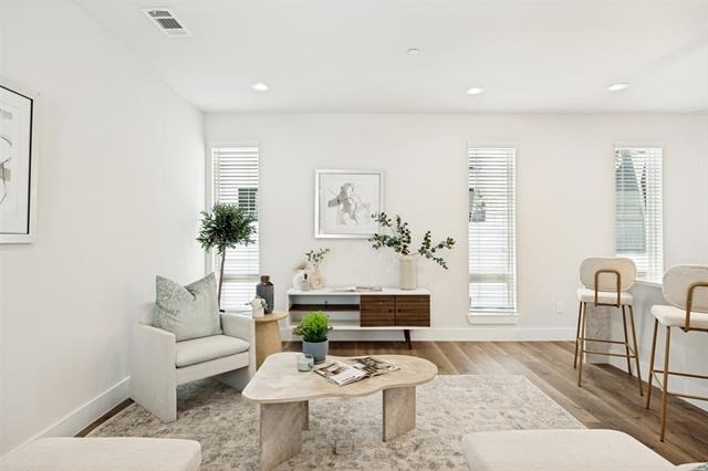 5637 Live Oak Street - Photo 1