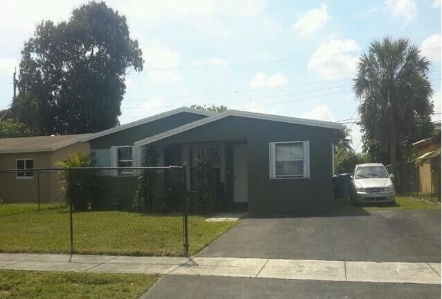3740 Nw 9th Street - Photo 1
