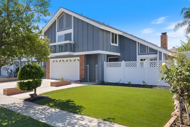 20220 Elkwood Street - Photo 1