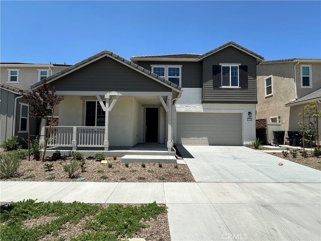 16668 Bristlecone Ave - Photo 1