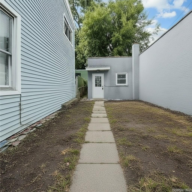 42 Quassaick Avenue - Photo 1