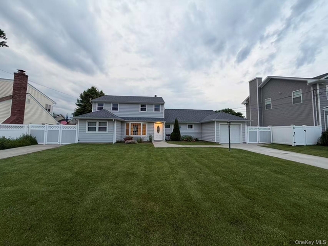 40 Relda Street - Photo 1