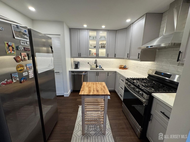12 Clay Street - Photo 1