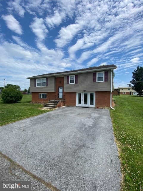 39 Timothy Drive - Photo 1