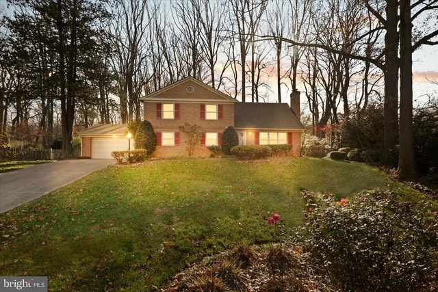 6543 Cedarwood Court - Photo 1