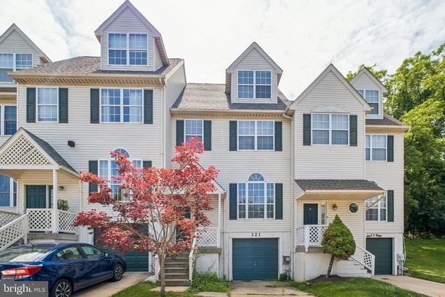 321 Sage Lane - Photo 1