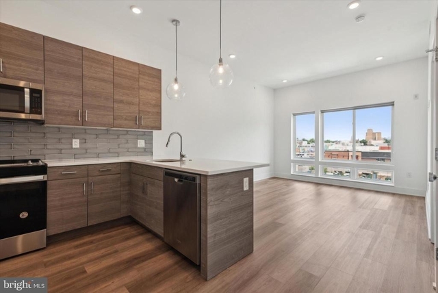 5545 Pulaski Avenue - Photo 1