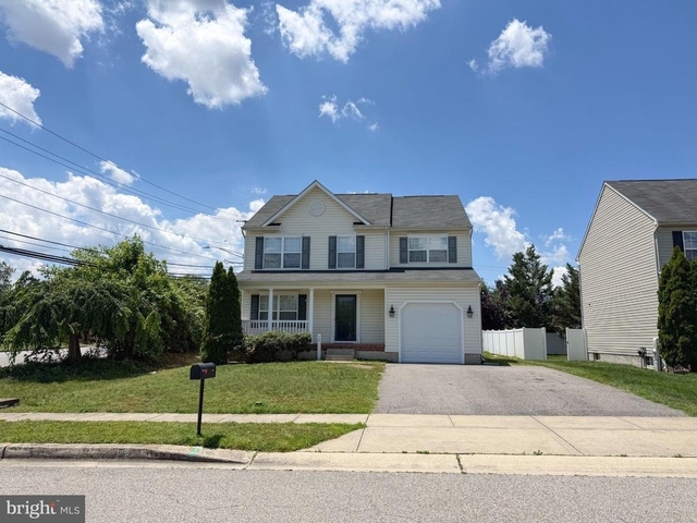 10 S Meadow Court - Photo 1