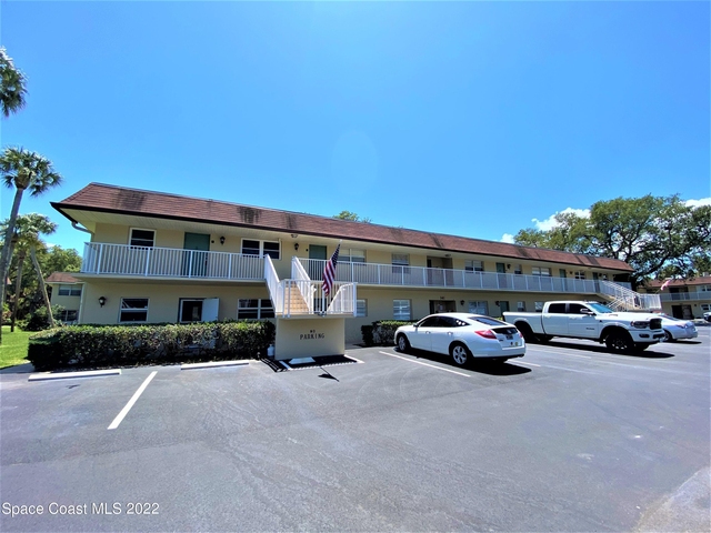 141 Aquarius Way - Photo 1