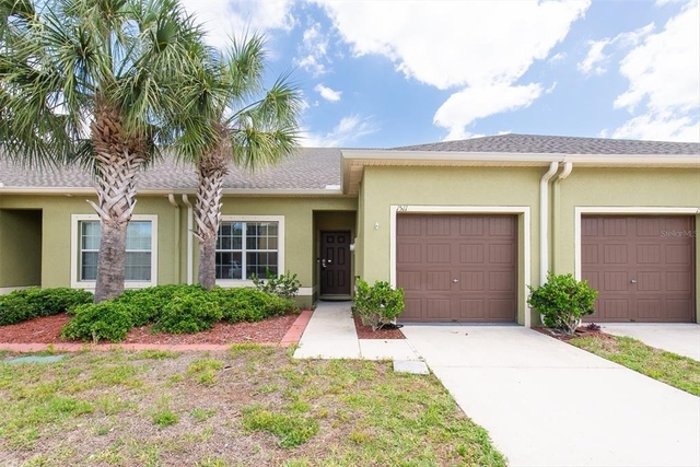 1511 Trailwater Street - Photo 1