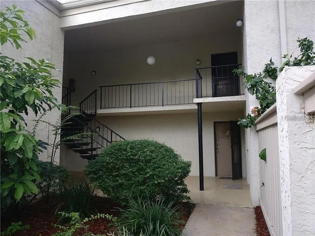 3298 Semoran Boulevard - Photo 1