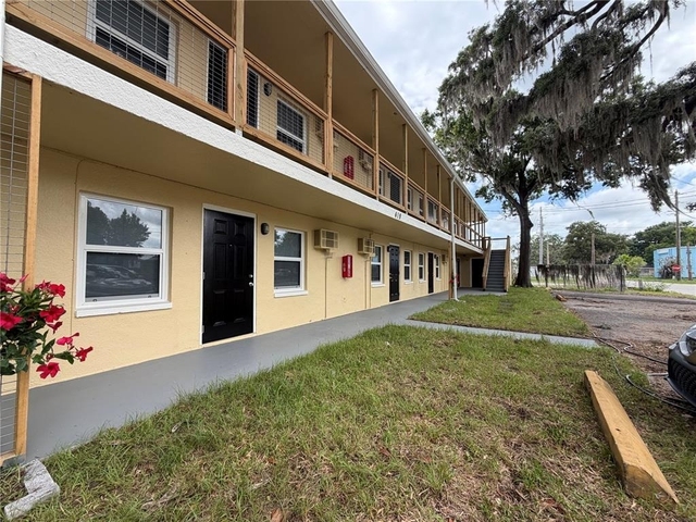 419 Grapefruit Avenue - Photo 1