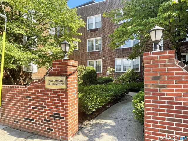 833 Summer Street - Photo 1
