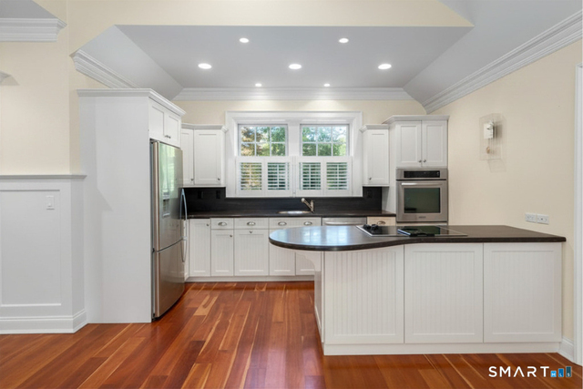 530 Flax Hill Road - Photo 1