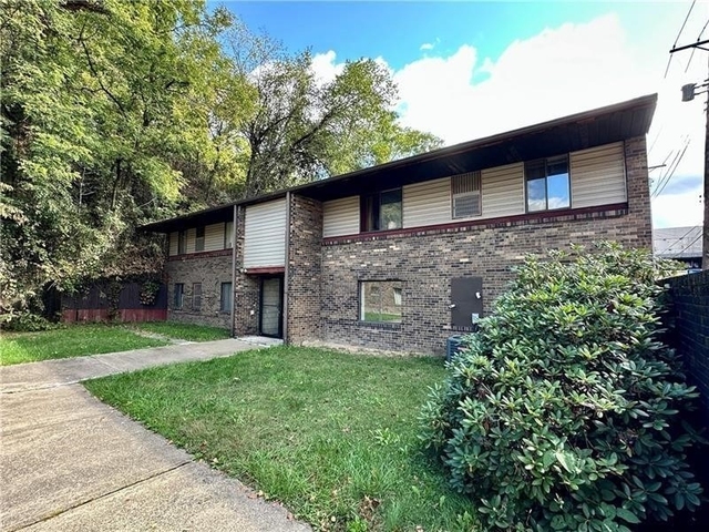 200 Electric Avenue - Photo 1