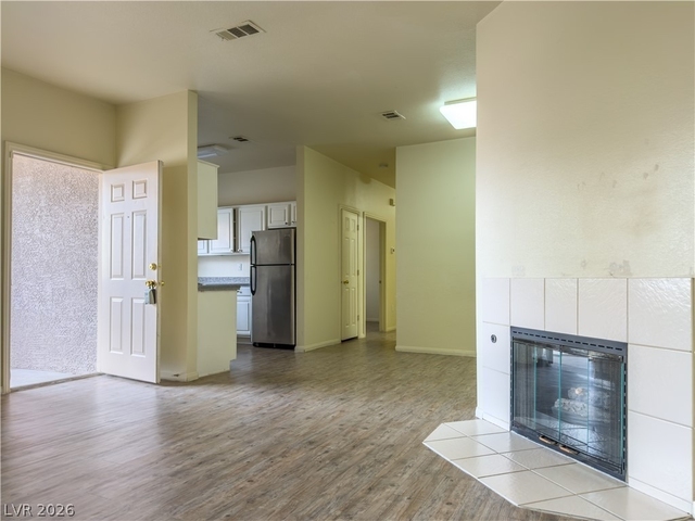 5250 S Rainbow Boulevard - Photo 1