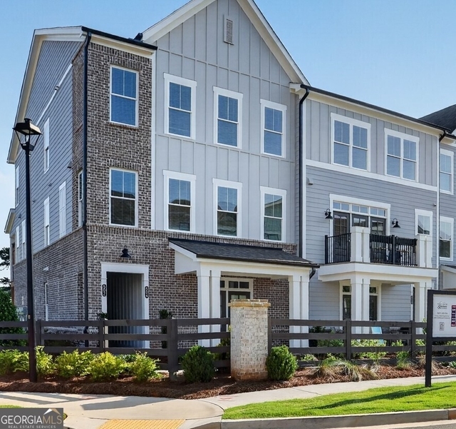 504 Sawnee Village Boulevard - Photo 1