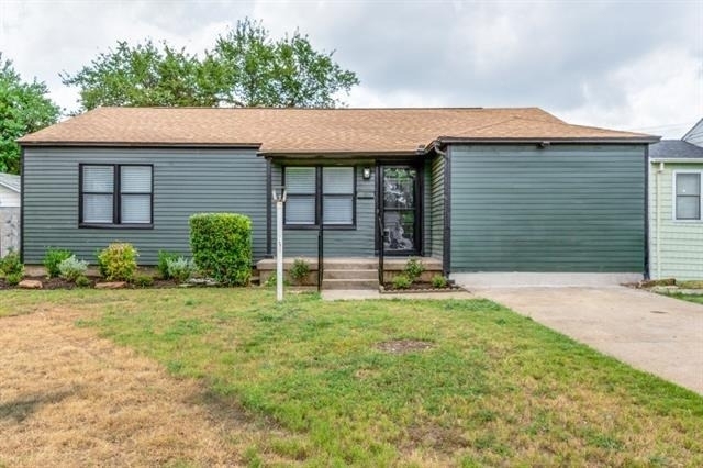 2736 Rolinda Drive - Photo 1