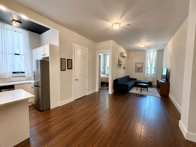 487 Washington Avenue - Photo 1