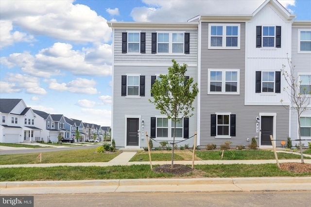 405 17th Avenue - Photo 1