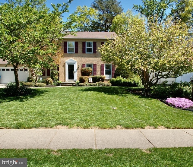 9012 Penn Manor Court - Photo 1