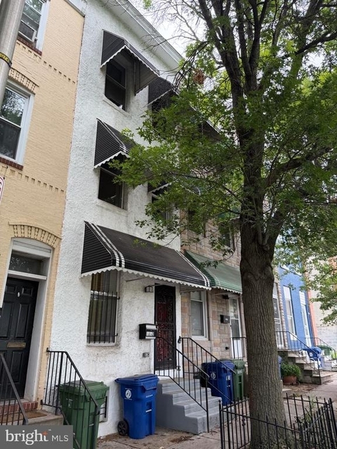 1032 Valley Street - Photo 1