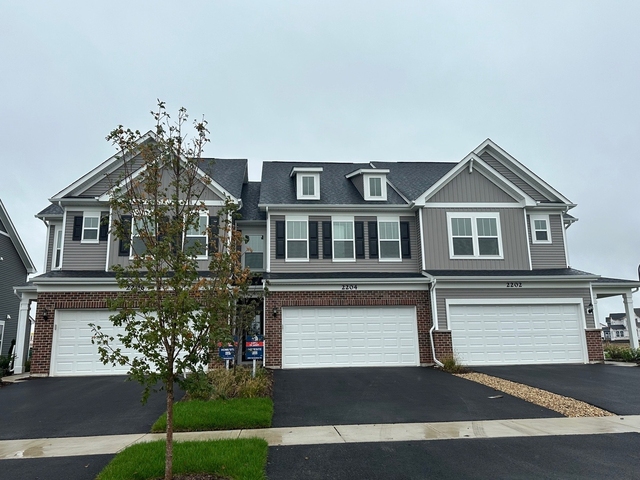 2204 Horseshoe Circle - Photo 1