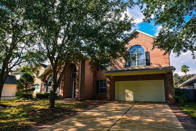 3211 Chapel Creek Way - Photo 1