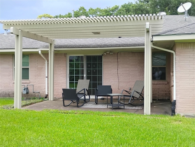 5431 Grape Street - Photo 1