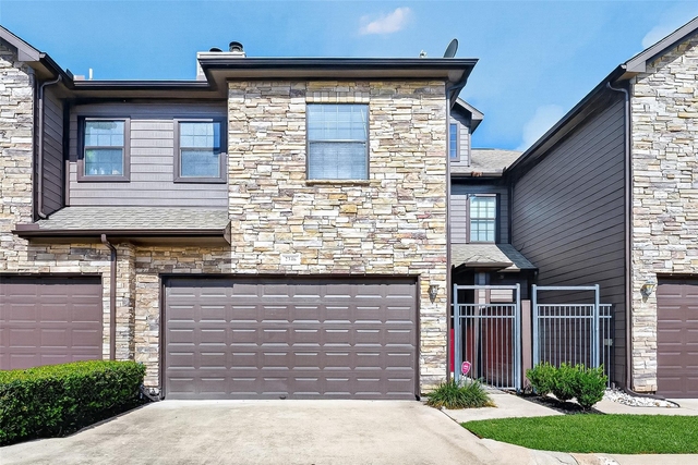 2346 Bermuda Shores Drive - Photo 1