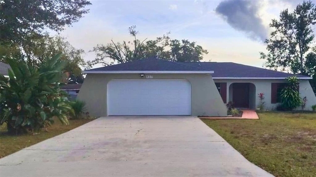 437 Short Drive - Photo 1